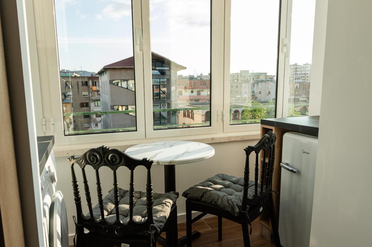 Prime Location Studio In Tirana Bagian luar foto