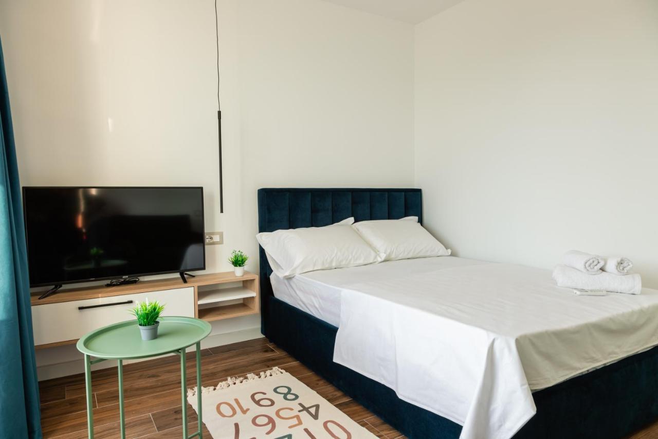 Prime Location Studio In Tirana Bagian luar foto